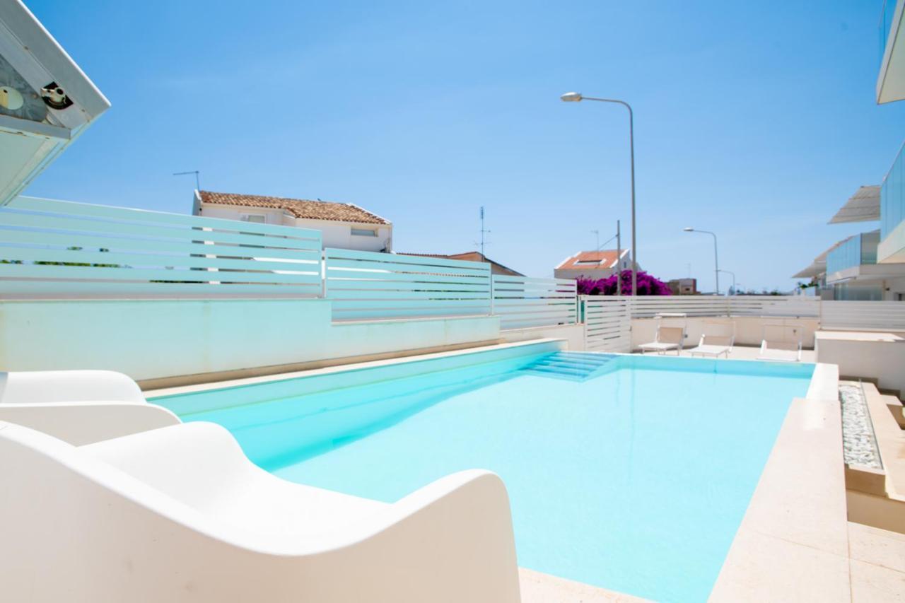 Delposto Marina Di Ragusa Prl Екстер'єр фото