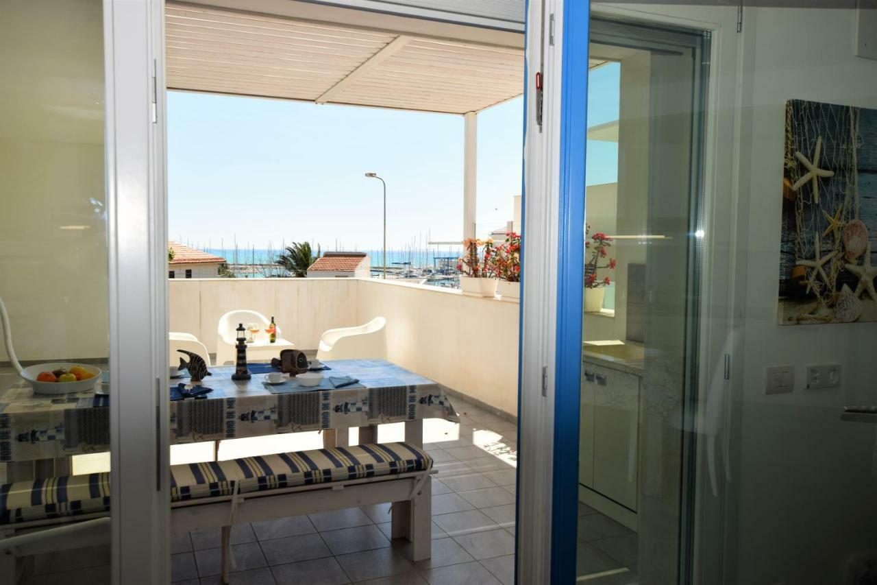 Delposto Marina Di Ragusa Prl Екстер'єр фото