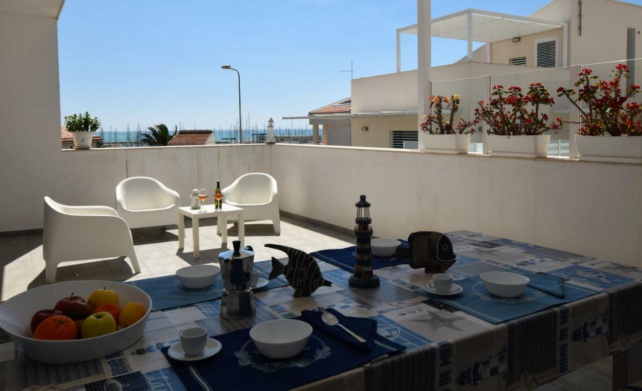 Delposto Marina Di Ragusa Prl Екстер'єр фото